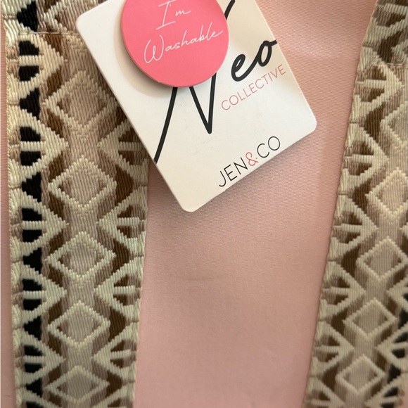 Neoprene Pink Backpack - Picture 4 of 4